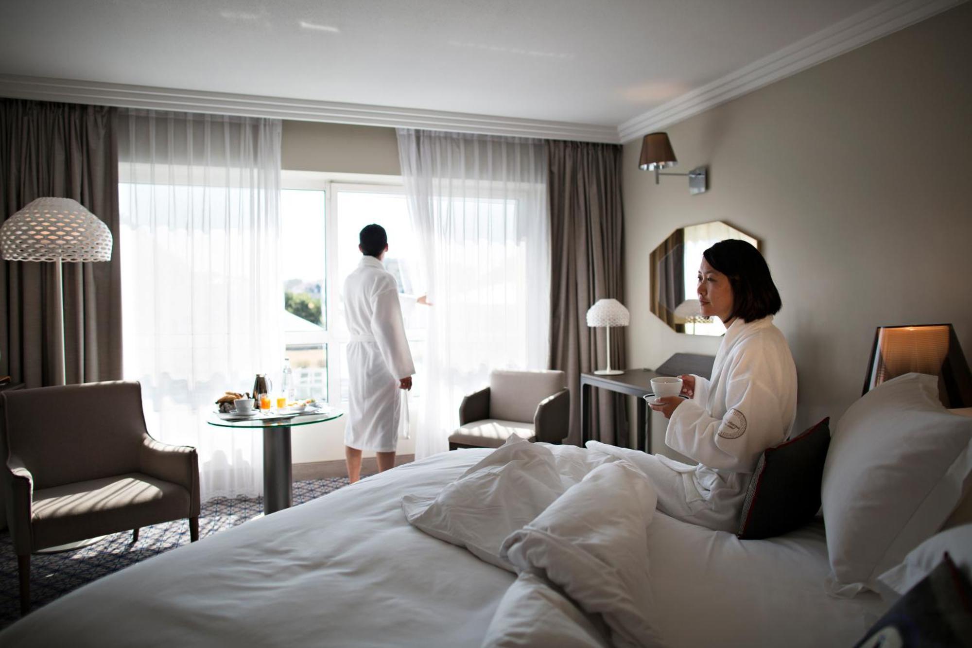 Celestins Spa Thermal & Hotel By Vy Resort Vichy Luaran gambar A guest room at the hotel