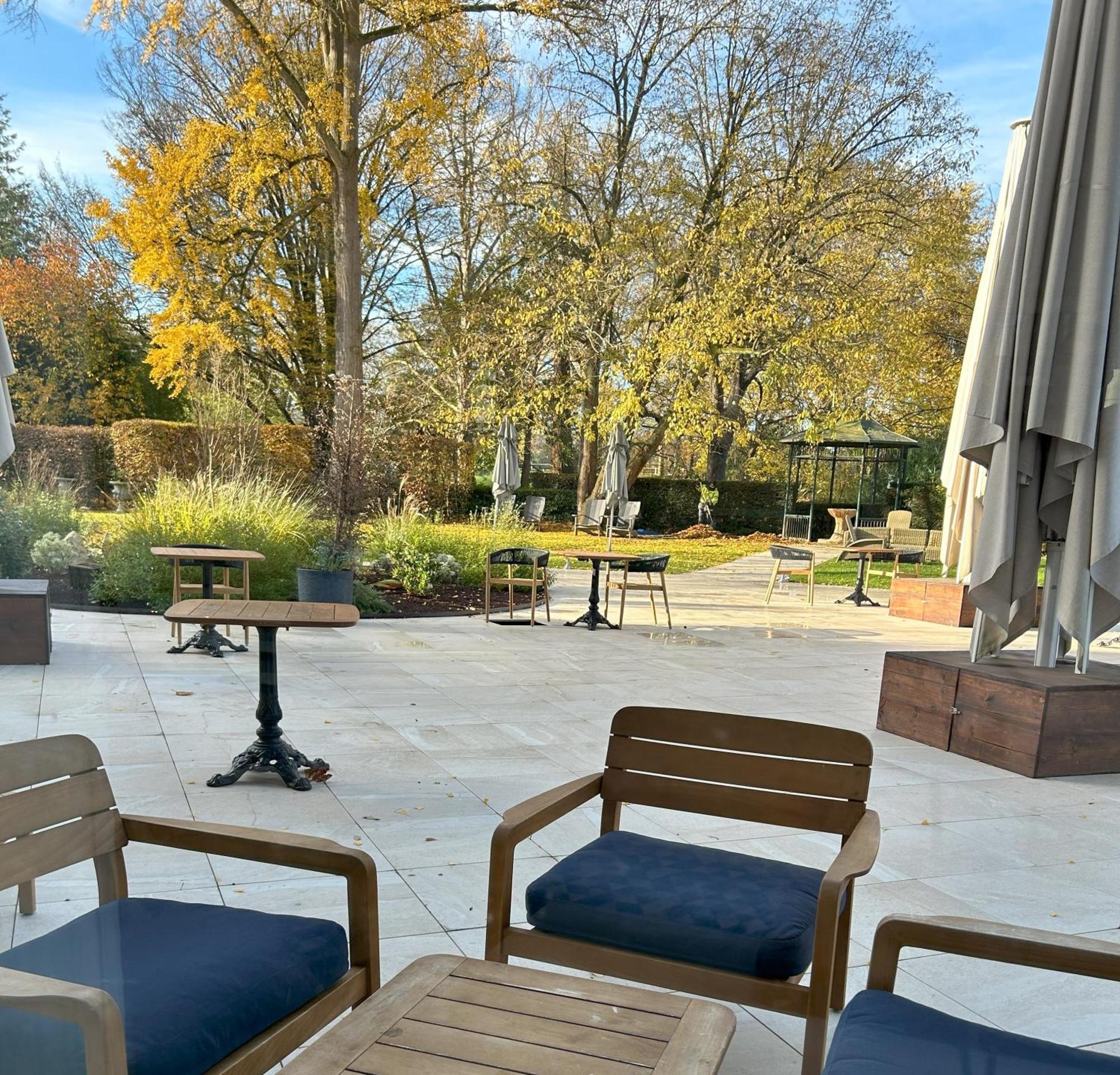 Celestins Spa Thermal & Hotel By Vy Resort Vichy Luaran gambar The garden of the hotel